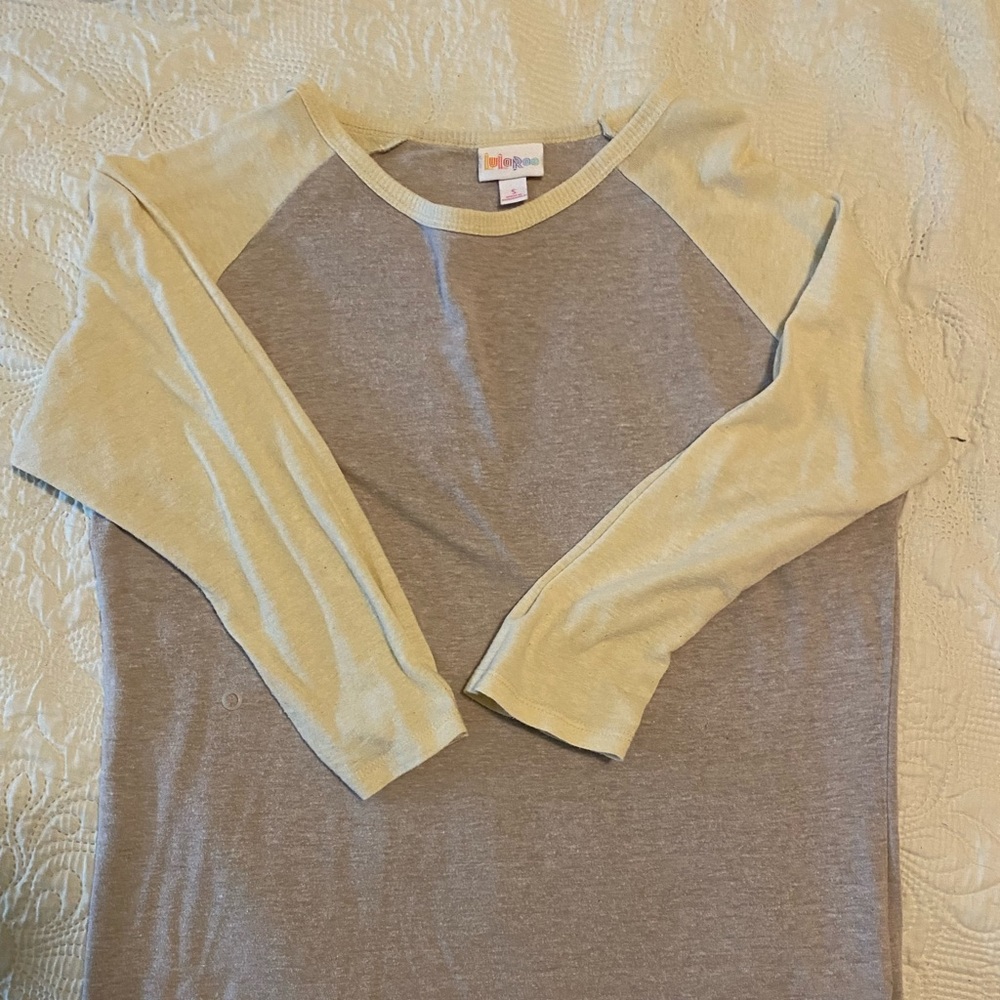 Lula Roe - Picture 2 of 2